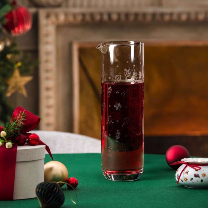 Toy's Delight, Caraffa