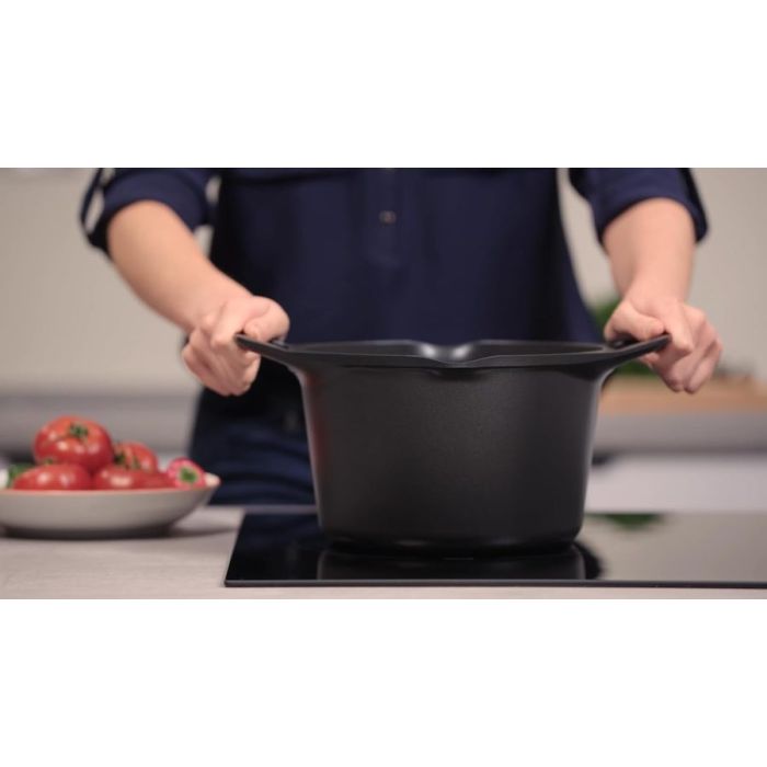 Aroma, Casseruola con coperchio