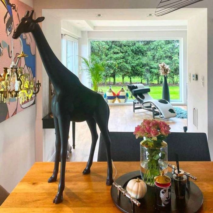 Giraffe in Love, Lampada