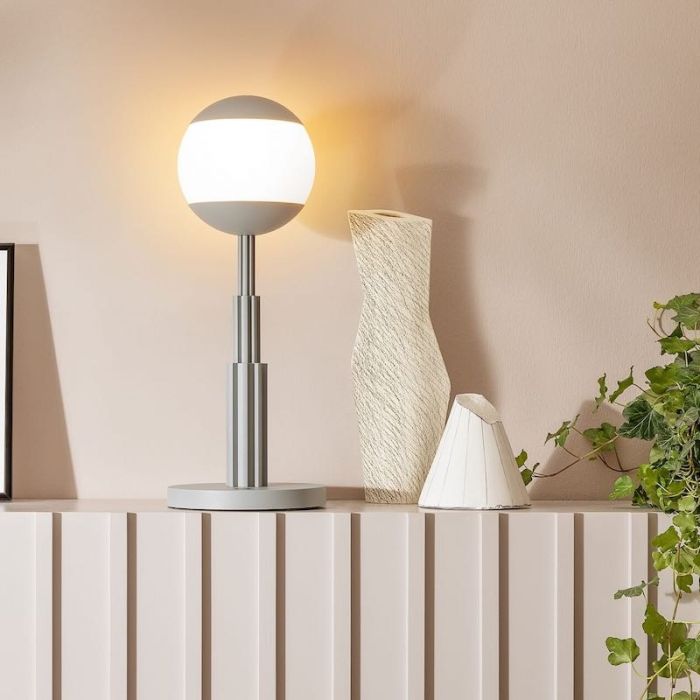 AR04, Lampada da Tavolo