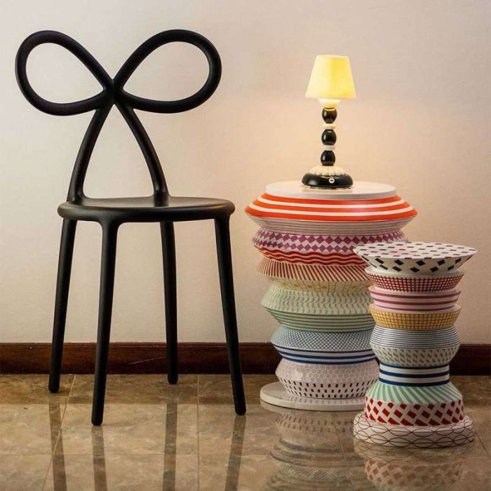 Ribbon Chair, Sedia