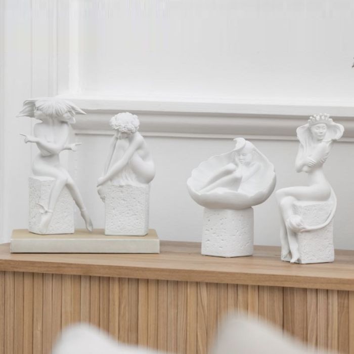 Christel, Statuine Segni Zodiacali