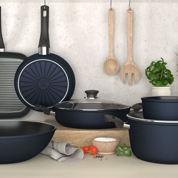 Cervia, Tegame in antiaderente